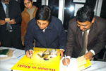 Launch hindi