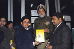 Launch hindi