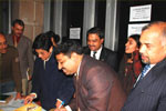 Launch hindi